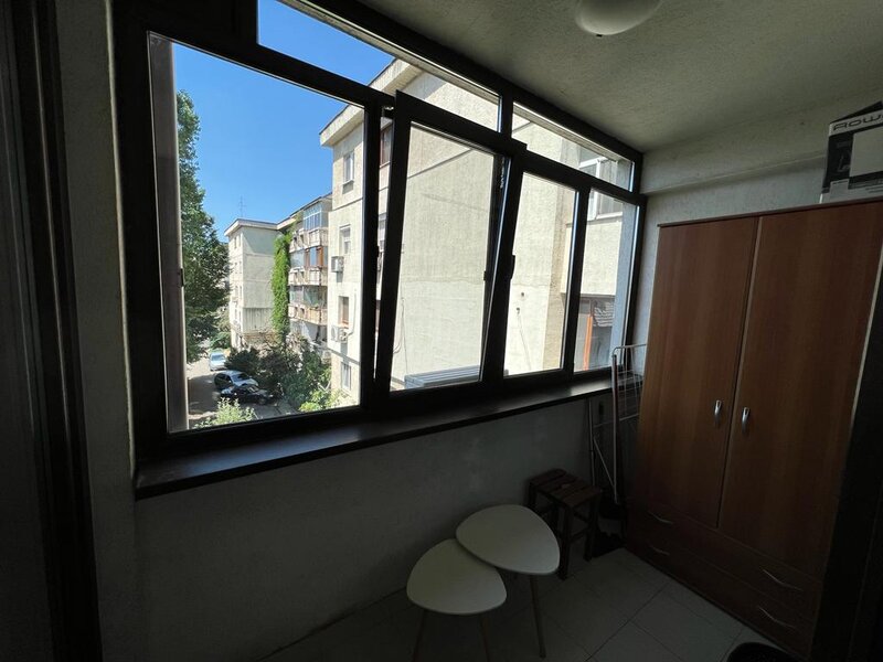 Decebal- adiacent, 2 camere bloc 2012 boutique